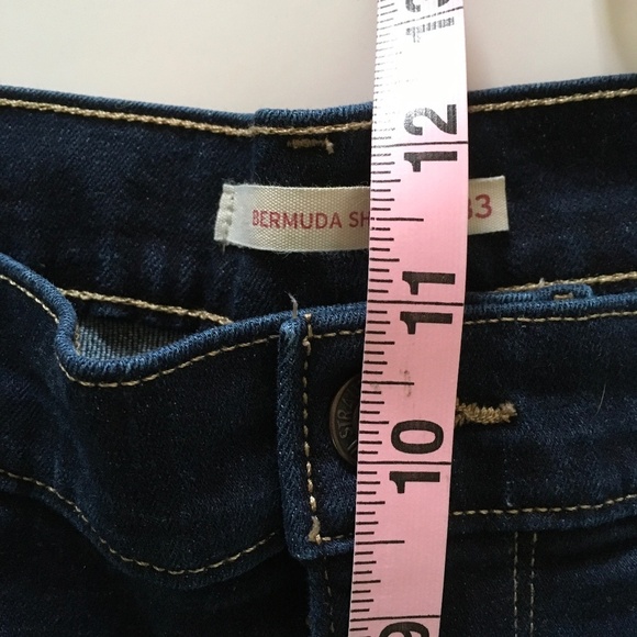 Levi’s Bermuda Shorts Dark Wash Denim Womens Sz 33 Stretch 12” Inseam Beach - Picture 15 of 15